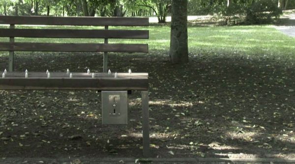 pay and sit bench